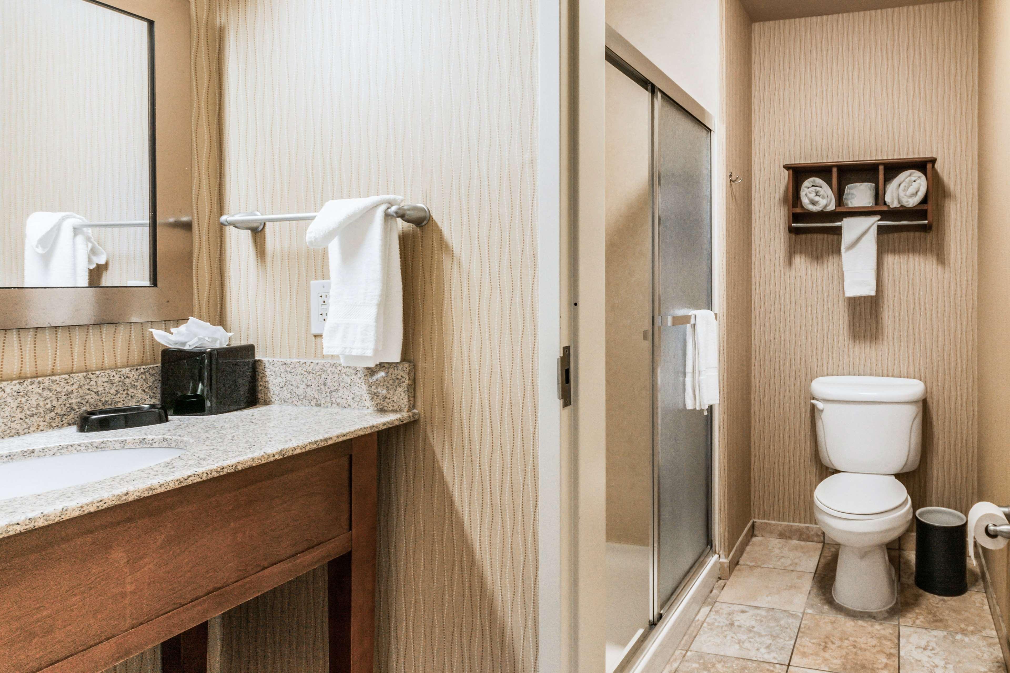 Hampton Inn Derby-Wichita Southeast Exteriör bild